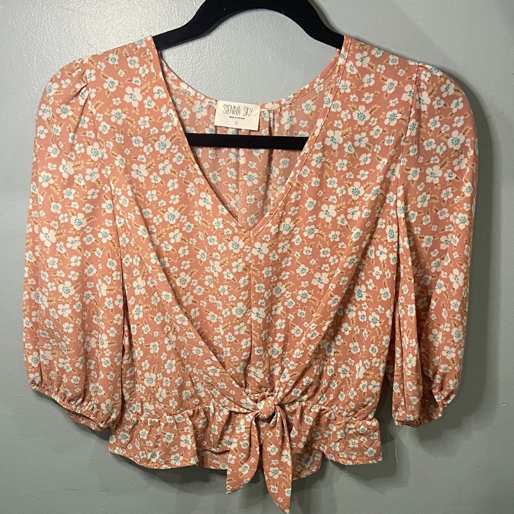 Sienna Sky Peach Floral Blouse, Size S